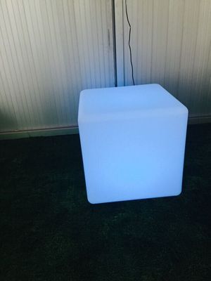 회전한 LED 라이트 알루미늄 회전 성형