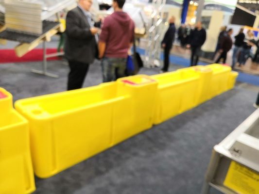 공급 싱크에서 Hdpe 회전 성형 원료 곰팡이