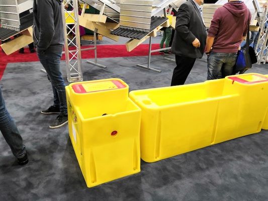 공급 싱크에서 Hdpe 회전 성형 원료 곰팡이