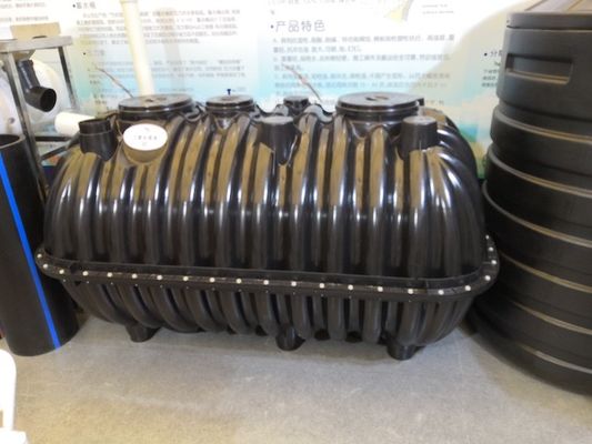 가벼운 강철 폼 플라스틱 물탱크 로타 폼 Customizde OEM 회전 폼 플라스틱 물탱크 최고의 품질